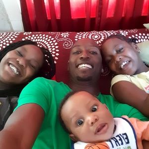 Meet your Posher, Darien